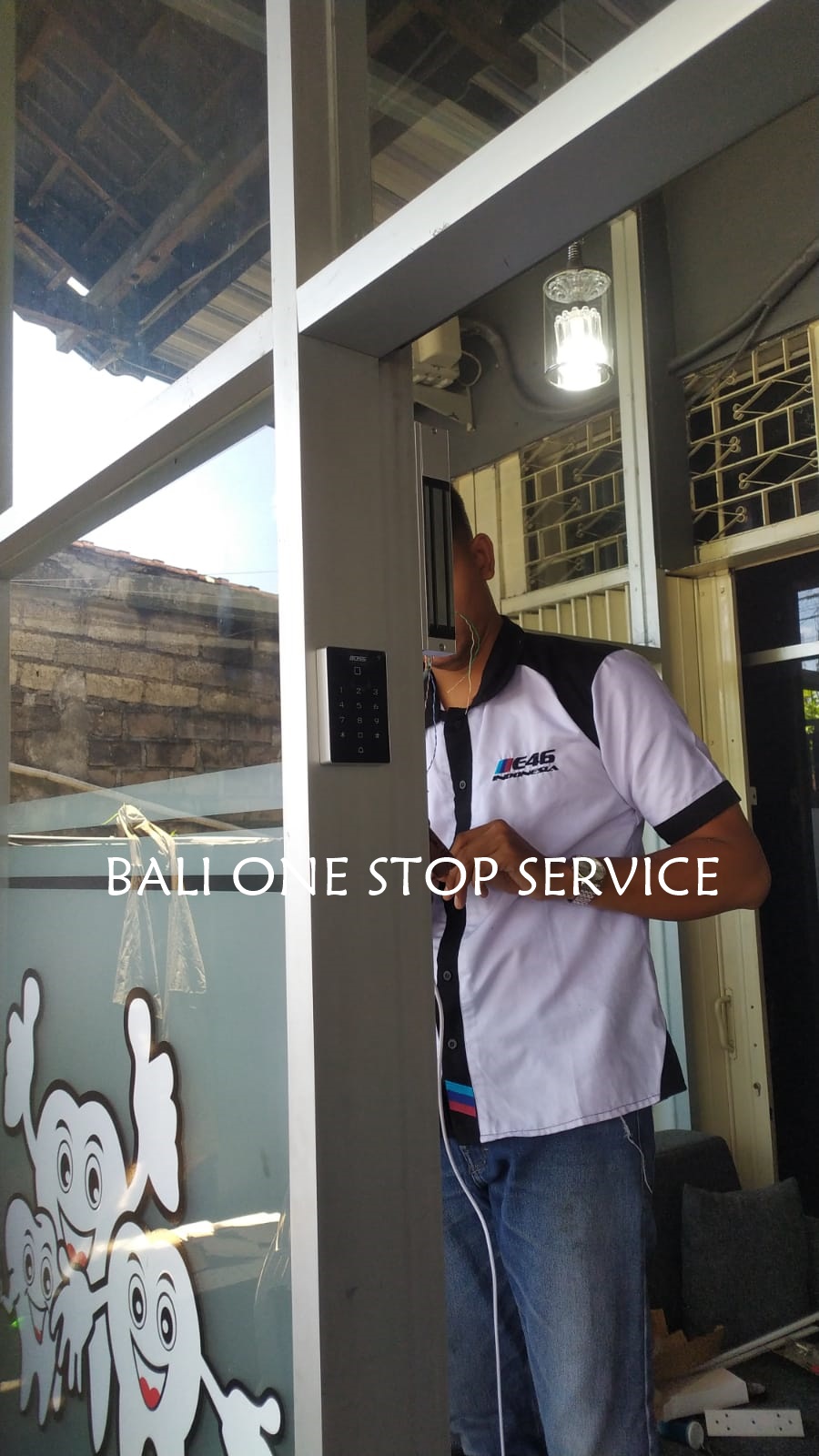 Coving Lantai Karet di Bali