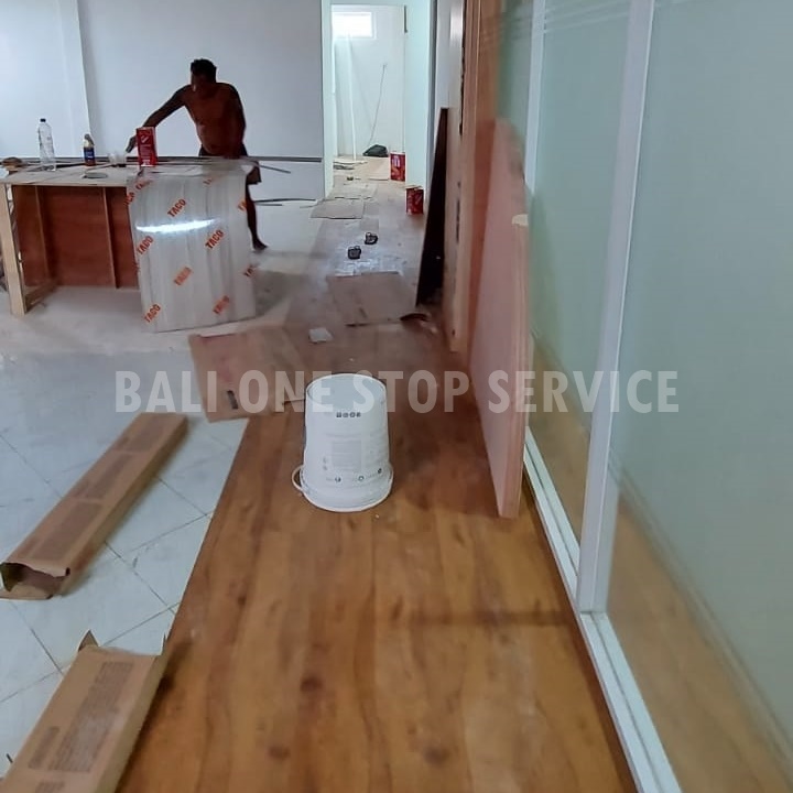 Jasa Pemasangan Vinyl Lantai di Bali