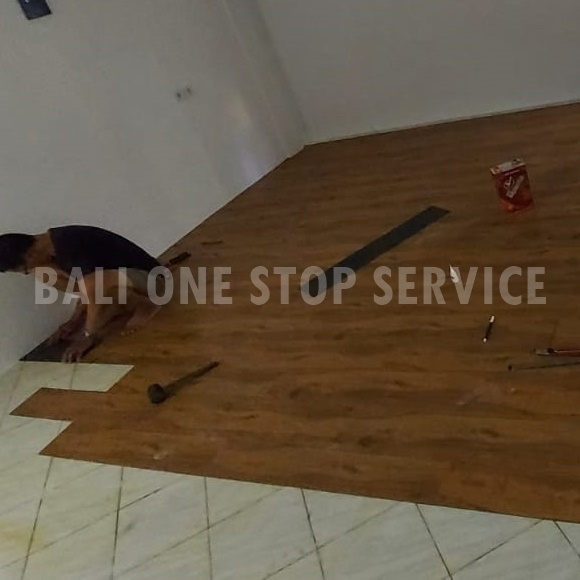 Jasa Pemasangan Vinyl Lantai di Bali
