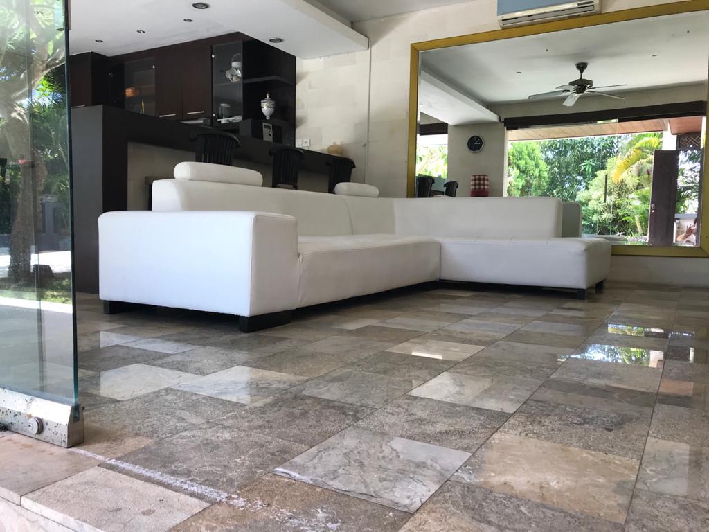 Villa dijual di Pecatu Graha, Kuta, Badung